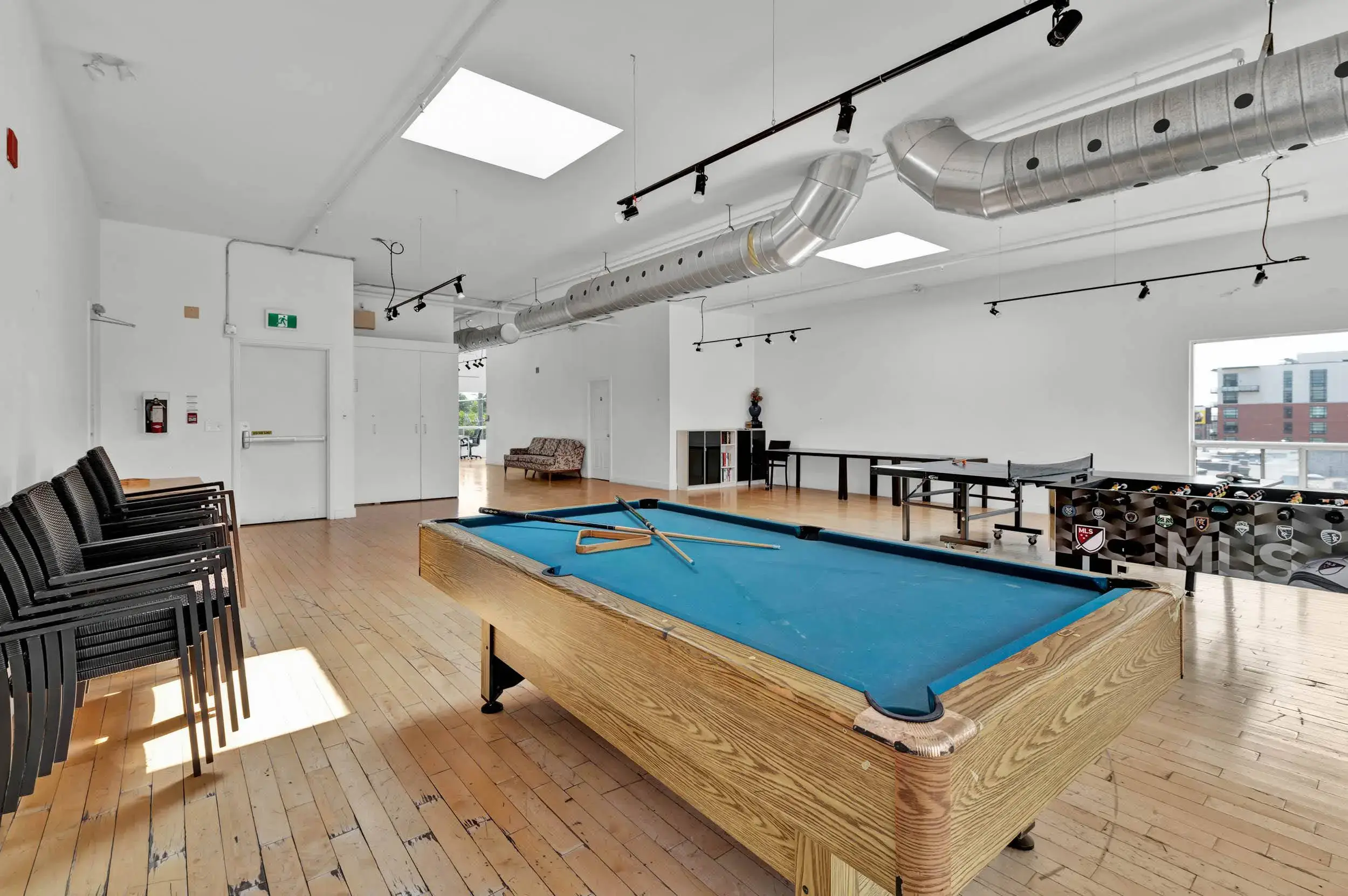 Two units-1173 Dundas-21