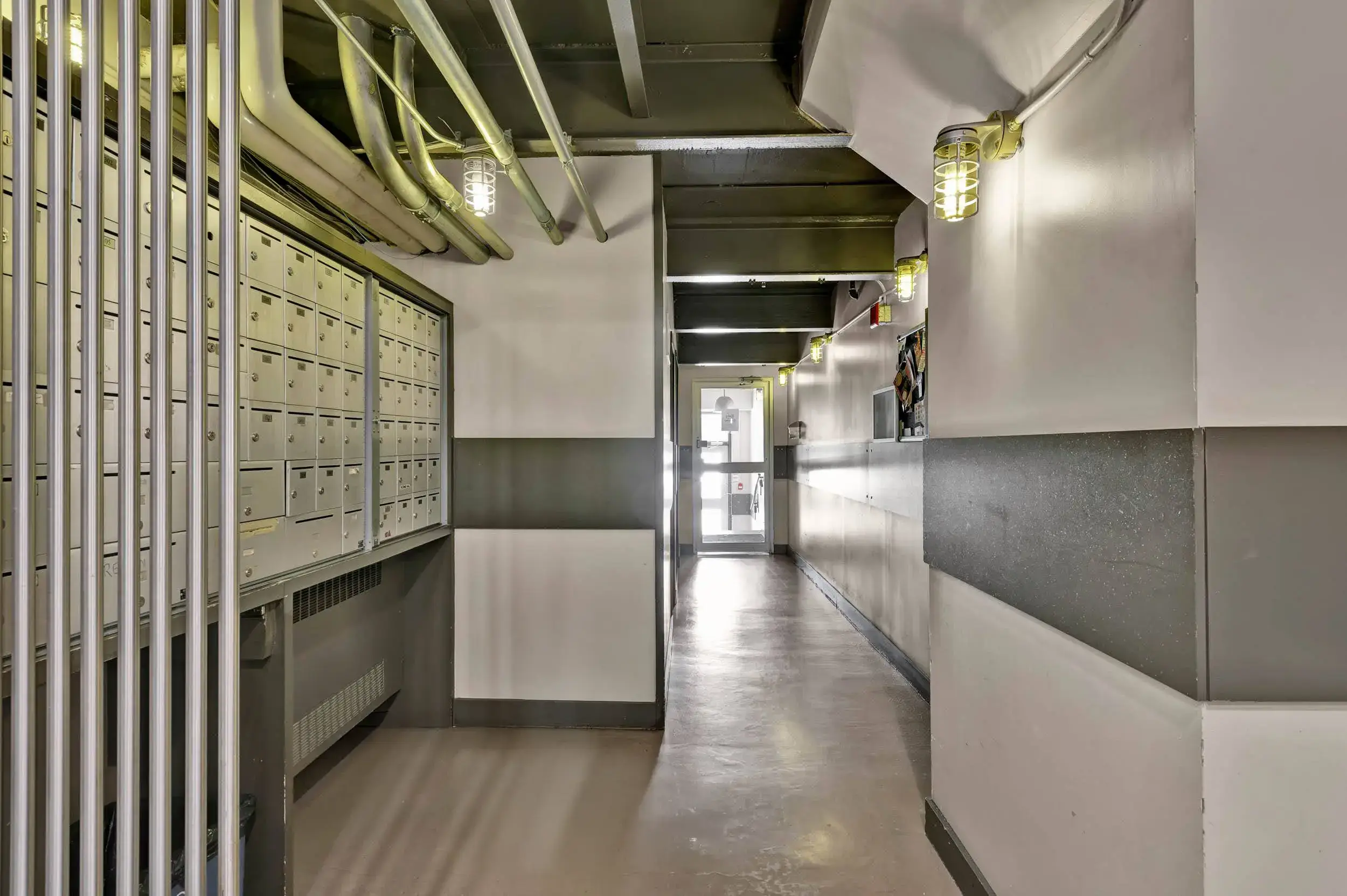 Two units-1173 Dundas-4